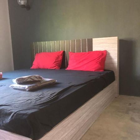 קו מאק Bp Private Budget Room מראה חיצוני תמונה